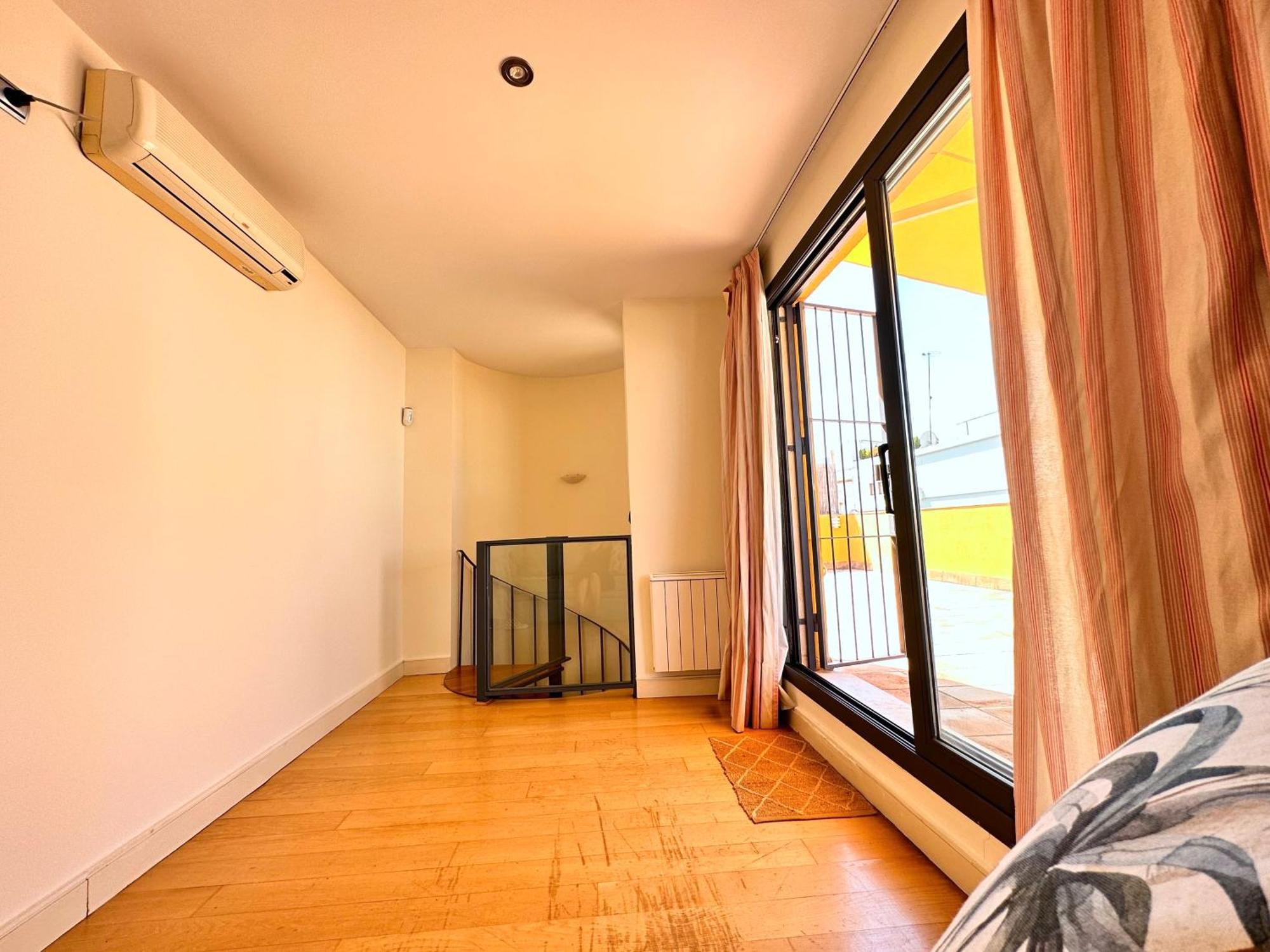 Penthouse Near Cathedral Private Rooftop Private Parking Sevilla Exterior foto