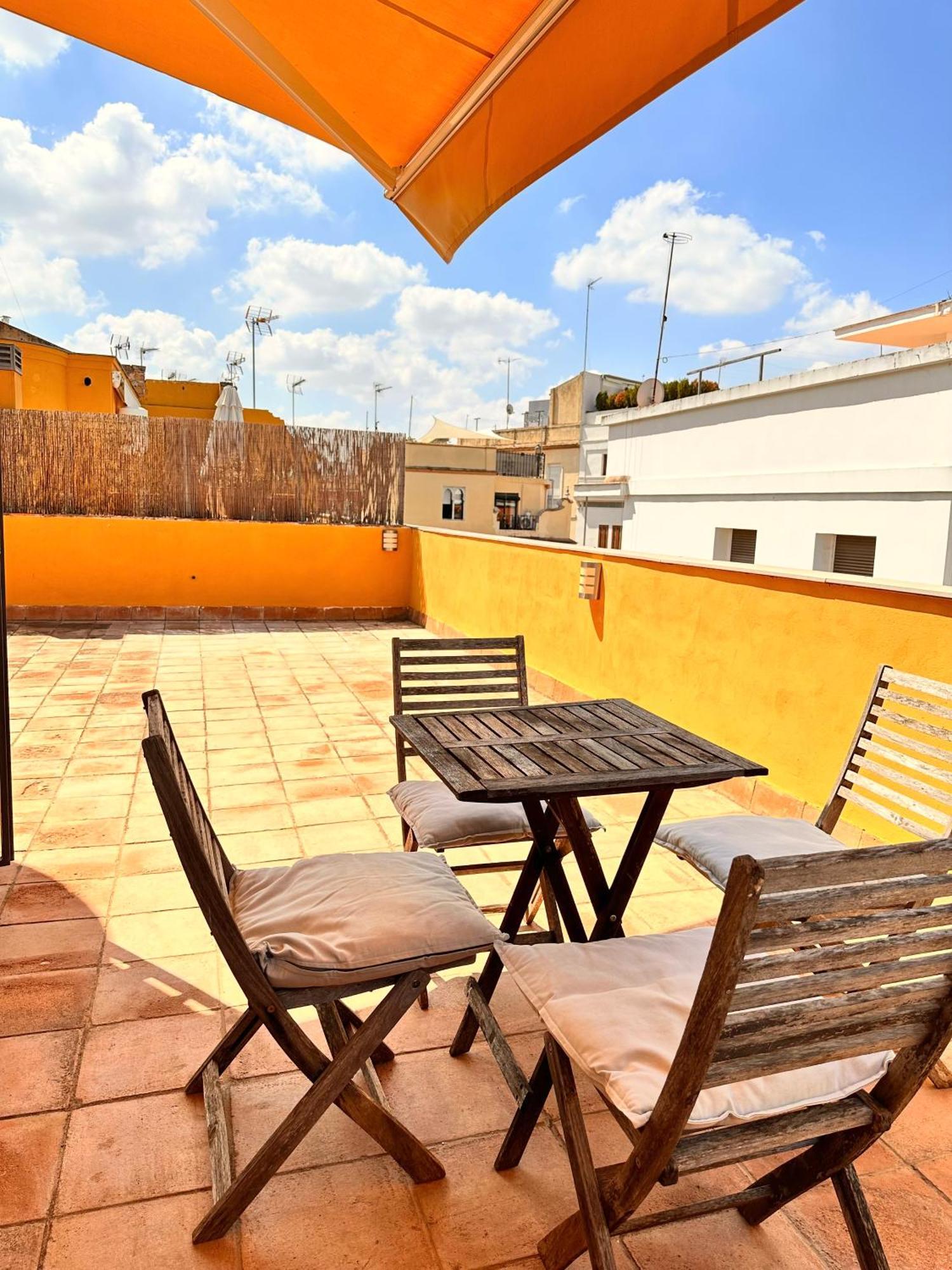 Penthouse Near Cathedral Private Rooftop Private Parking Sevilla Exterior foto